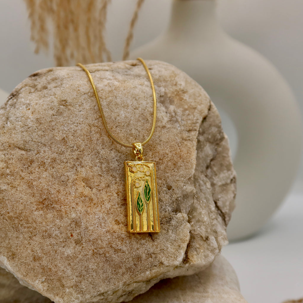 18K Gold Plated Lily Pendant Necklace | Art Nouveau Floral Gold Necklace