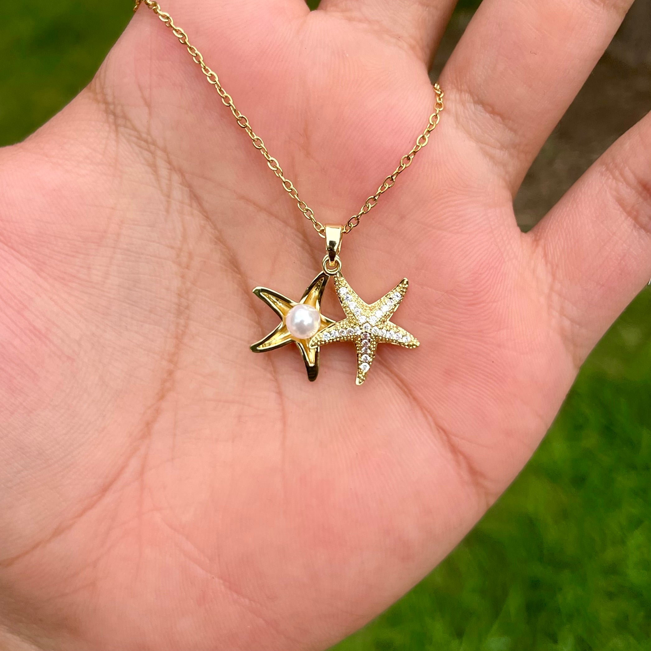 18K Gold Plated Starfish Locket Necklace – Dual Star Charm with Pearl & Crystals