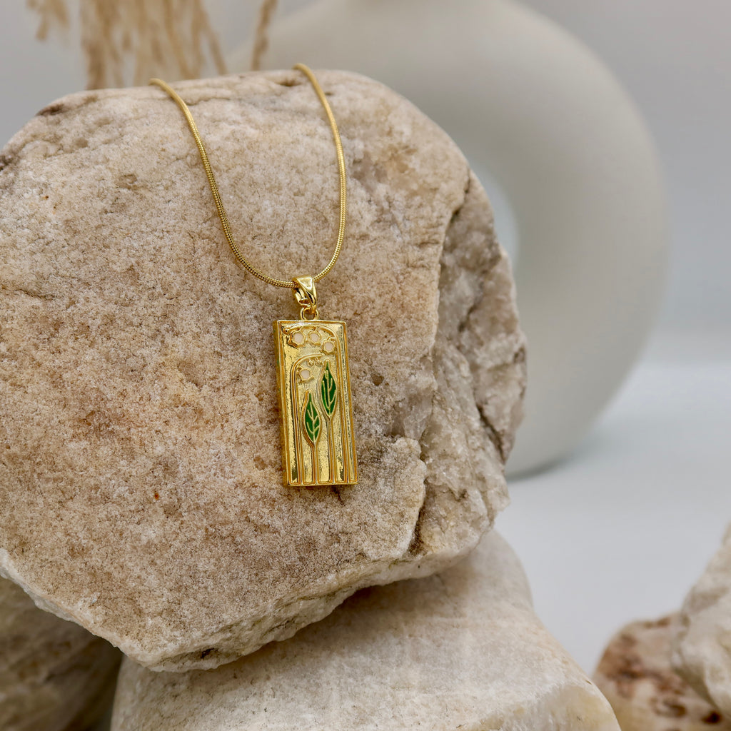 18K Gold Plated Lily Pendant Necklace | Art Nouveau Floral Gold Necklace