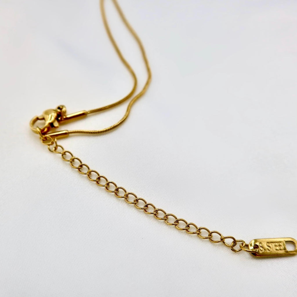 18K Gold Plated Lily Pendant Necklace | Art Nouveau Floral Gold Necklace